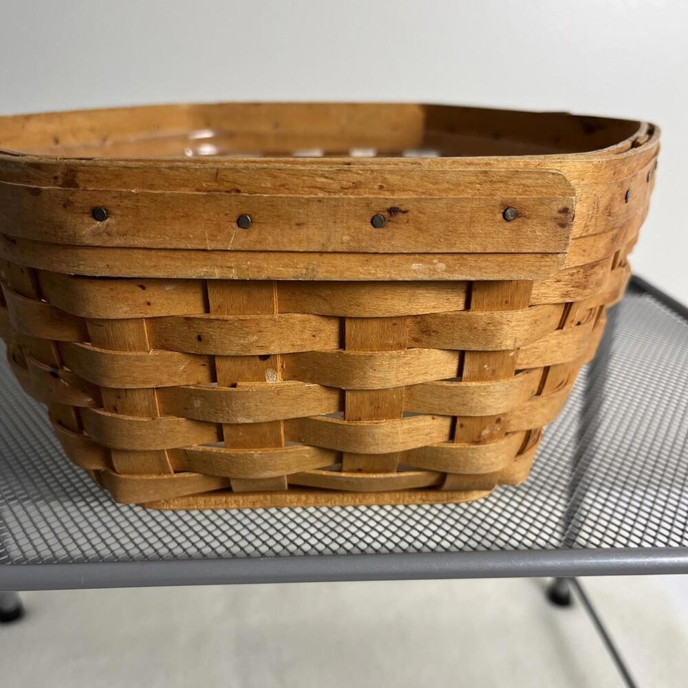Longaberger Hexagon Basket 1999 with Protector - Picture 5 of 9